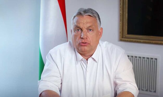 Itt van Orbán Viktor rendkívüli bejelentése: extra adókat vetnek ki a nagy cégekre