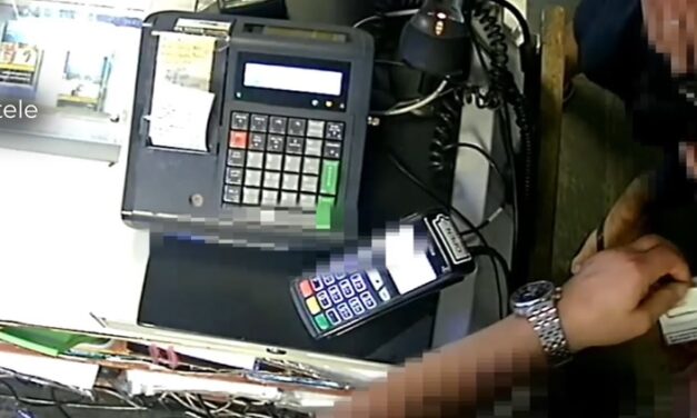 Dílert fogtak Budapesten: a pult alól árulta a drogot a dohányboltos férfi, ez várhat most rá – videó