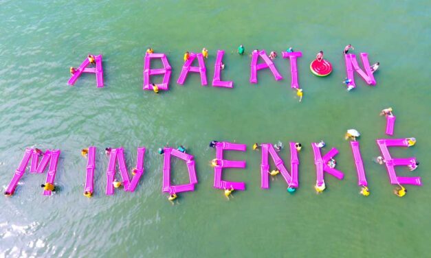 Karácsony Gergely a kormányközeli elit természetpusztító luxusberuházásaitól félti a Balatont