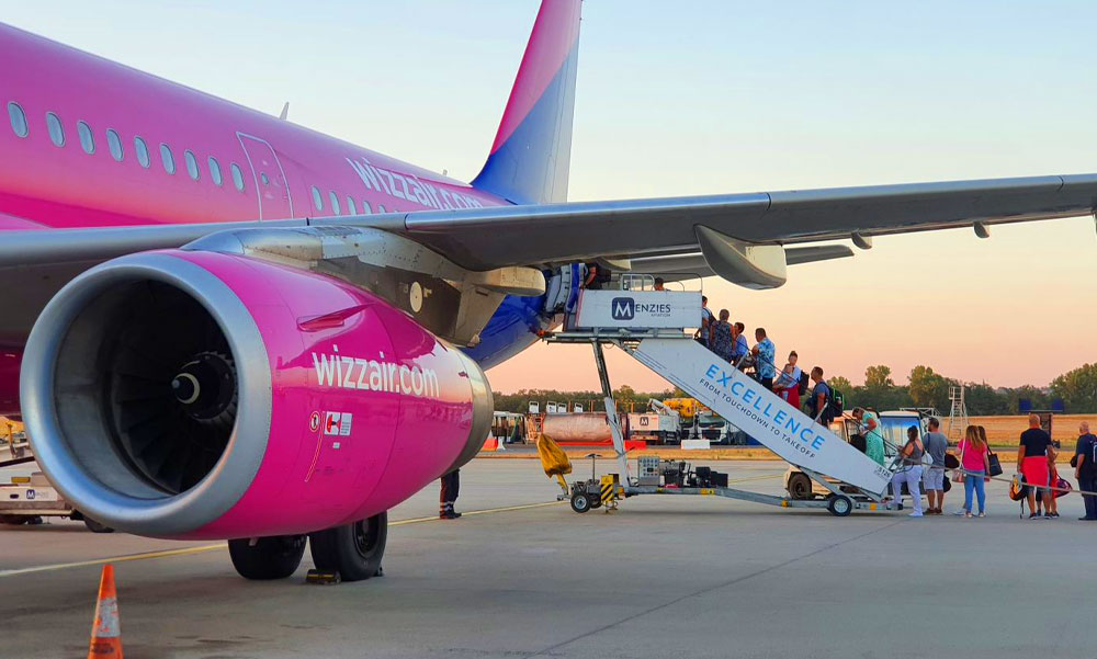 Az izraeli légitámadások miatt felfüggesztette tel-avivi járatait a Wizz Air Magyarországról
