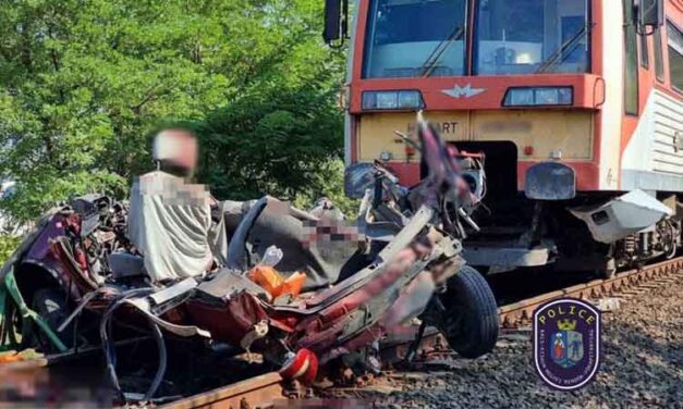 „Darabokra tépte a vonat a szüleinket és a testvéremből szinte semmi sem maradt” – egy négygyermekes házaspár és az egyik fiuk is meghalt a kunfehértói vonatbalesetben