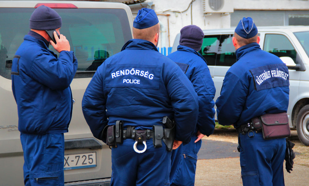 Idős embereket fosztogattak, lekapcsolták banda negyedik tagját is a budapesti rendőrök, aki egy 66 éves nő