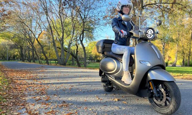 Két legyet egy csapásra – így jelent megoldást az elektromos motorozás az agglomerációban élők számára