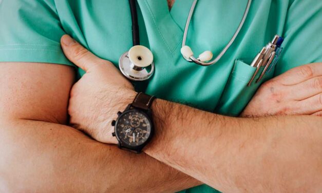 Miben különbözik a nyitott MRI a zárt MRI-től?