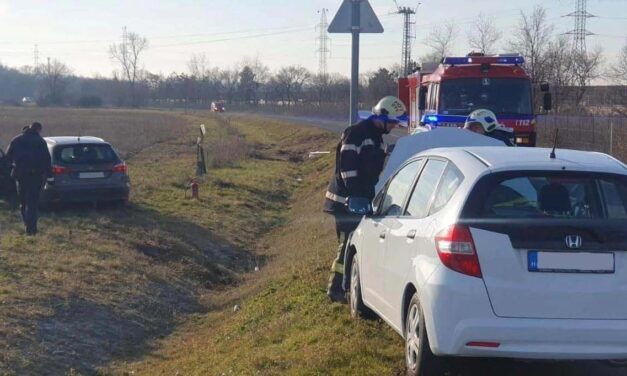 Egy kismama is utazott abban az autóban, amely balesetet szenvedett Fóton