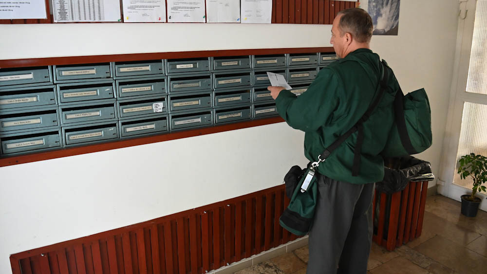Ismét árat emel a Magyar Posta, ennyibe kerül majd a levélküldés