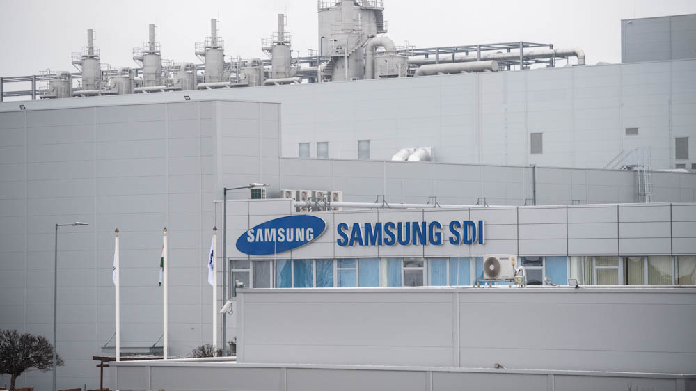 Hiába tiltakozott a lakosság, újabb engedélyt kapott a gödi Samsung akkumulátorgyár – tovább bővíthetik az üzemet