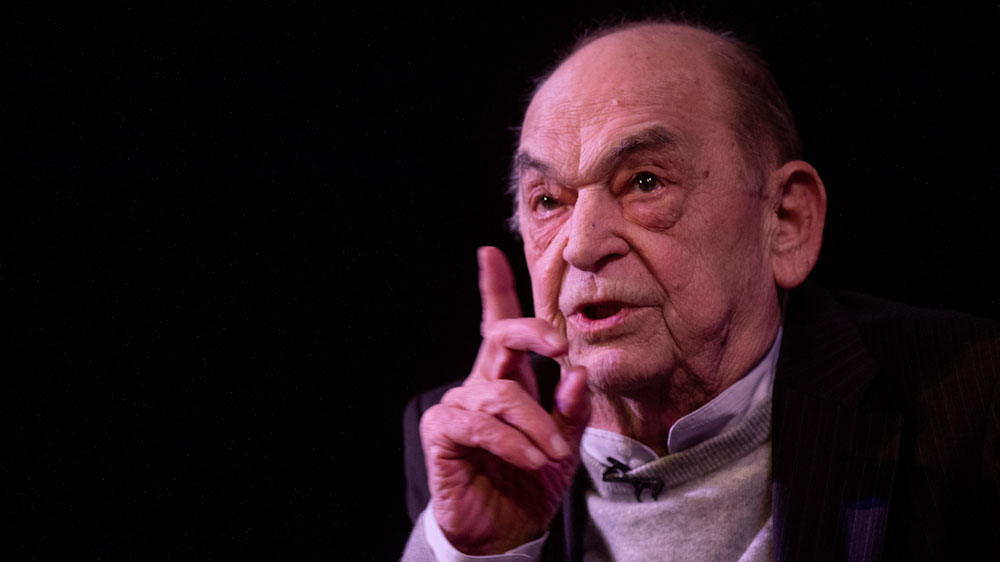 „Mindenkit megnyugtatok, jól vagyok” – 89 éves Bodrogi Gyula