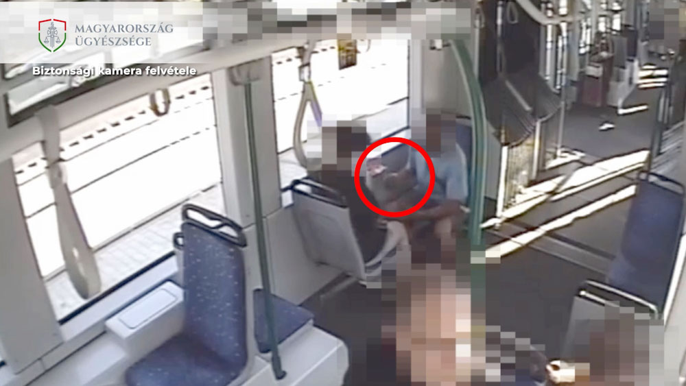 Fényes nappal kirabolt egy nőt a nagykörúti villamoson, hosszú évekig fegyházban marad
