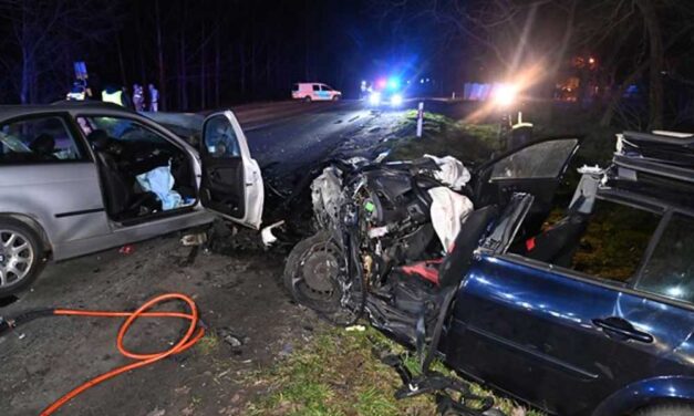„A másik autóhoz siettünk, hogy a kislányt kiszabadítsuk és az ott beszorult utasokat is” – halálos baleset Monornál, meghalt a BMW sofőrje
