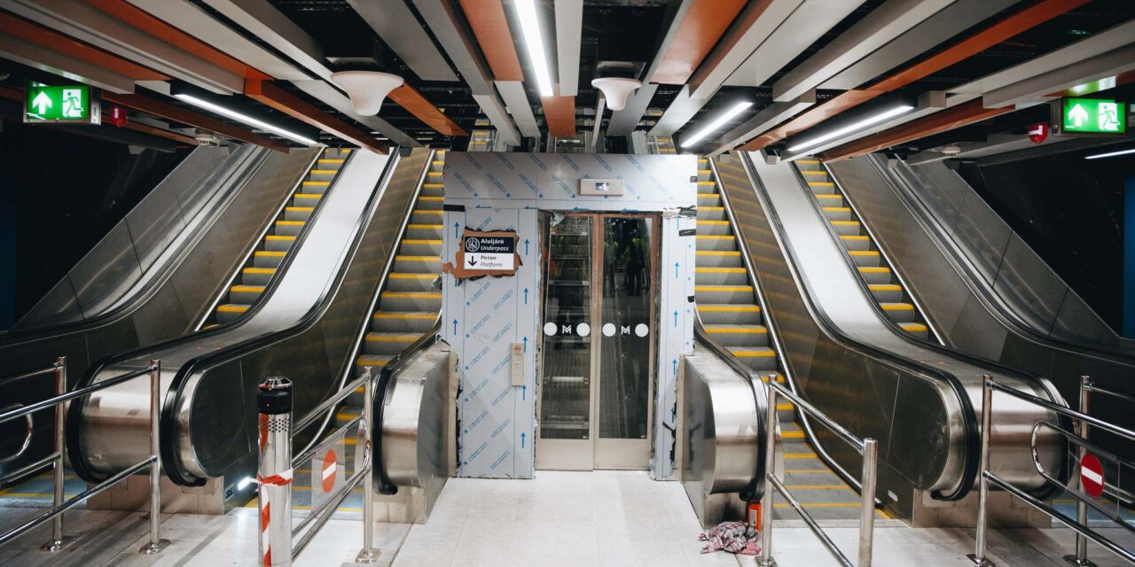 Technikai bravúrok és láthatatlan, modern újdonságok a Nyugati téri metróállomáson – március 20-tól újra használhatjuk