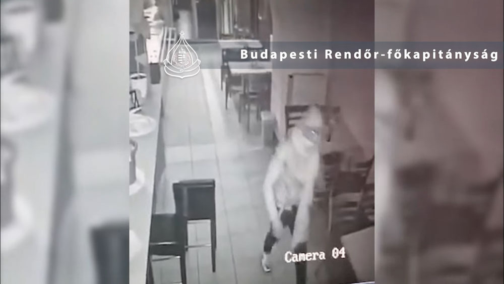 Árpád betört a 16. kerületi kapitányság melletti étterembe, csak hogy megmutathassa, nem is olyan kemények az ottani rendőrök