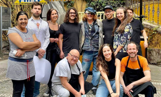 Johnny Depp egy esküvő miatt nem kapott szabad asztalt a józsefvárosi étteremben
