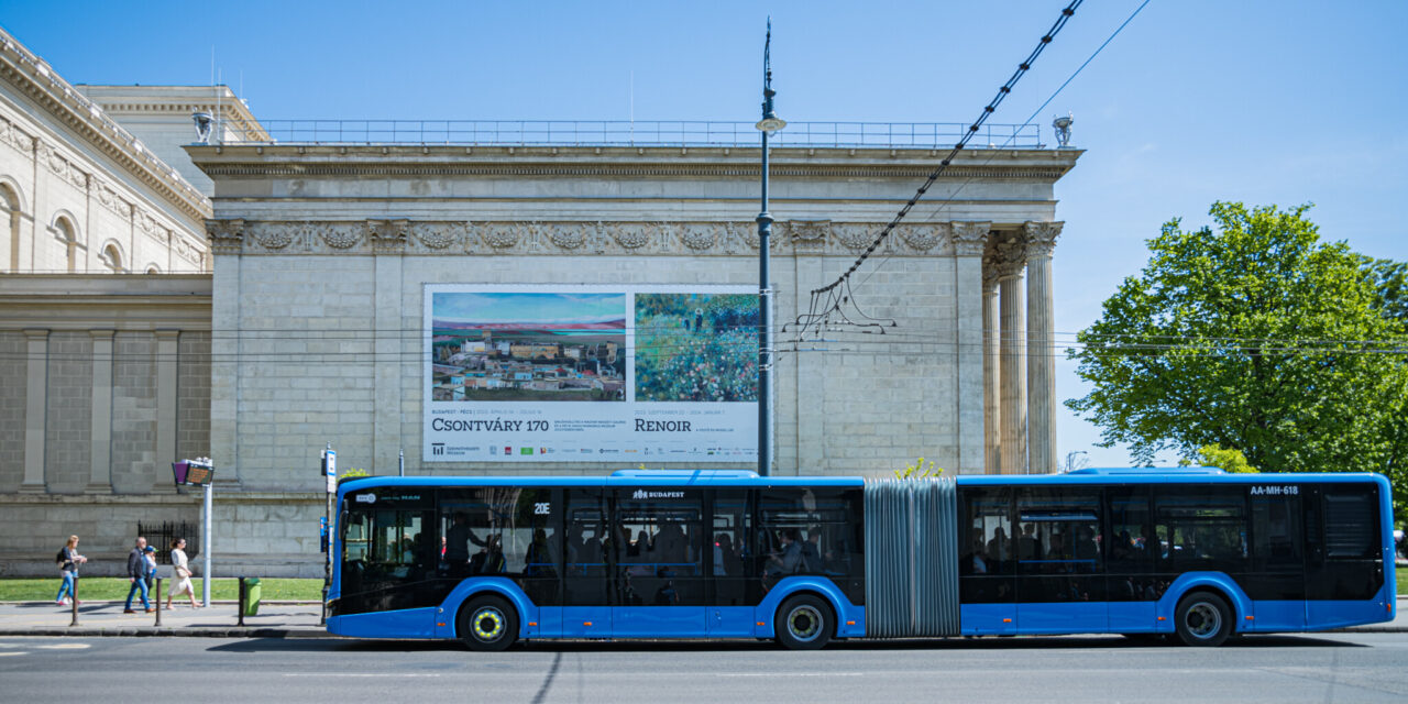 Egyre kényelmesebben utazhatnak a budapestiek: a trolikon túl új buszokat is kapott a főváros