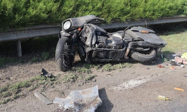 Egy 62 éves motorkerékpáros halt meg az M1-es autópályán
