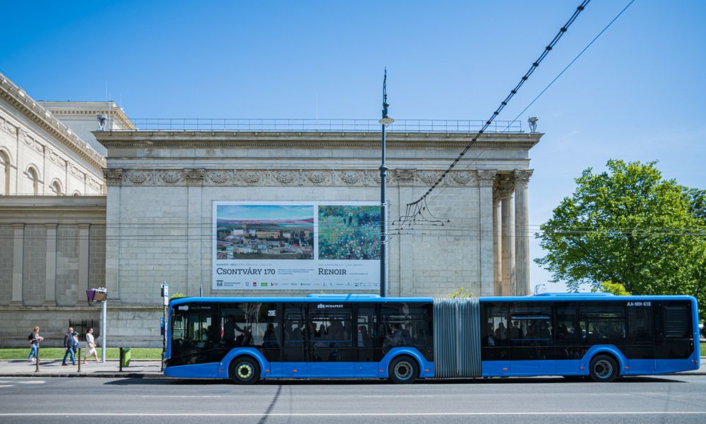 25 szóló és 25 csuklós busz állt forgalomban júniustól Budapesten