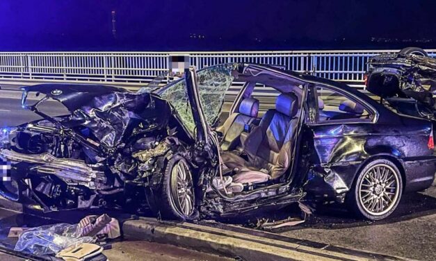 Brutális halálos baleset az Árpád hídon – letarolta a Mercedes a szabályosan közlekedő kerékpárost, majd ütközött egy BMW-vel – helyszíni fotóinkkal