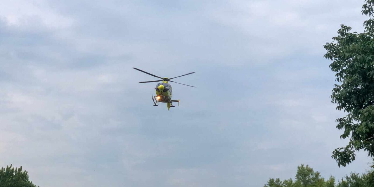 Súlyos baleset Gyömrő és Üllő között, mentőhelikopter érkezett a motoros férfiért