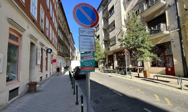 Megkezdődött a parkolóhelyek felszámolása Józsefvárosban is – Budapest legendás utcájának egy részéről teljesen kiszorítják az autókat