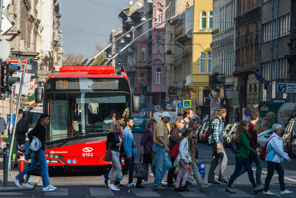Október 23.: nehéz lesz közlekedni Budapesten, de cserébe rengeteg a programlehetőség – Részletek