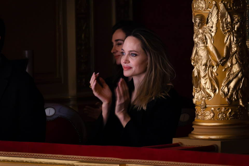 Kiderült, Angelina Jolie hol lakik Budapesten – ötcsillagos luxus, aminek meg is kérik az árát
