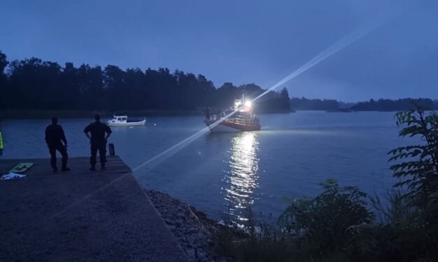 „Gábor az én kedvemért tette le a kapitányi vizsgát” – megszólalt a Svédországban lezuhant magyar pilóta édesapja, emlékhelyet állítanának a fiának a Hármashatárhegyen