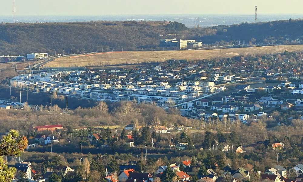 Adót kaphatnak a nyakukba a beköltözők, benyújtották a településvédelmi törvényt a Parlamentnek, nagy felfordulás jöhet az ingatlanpiacon