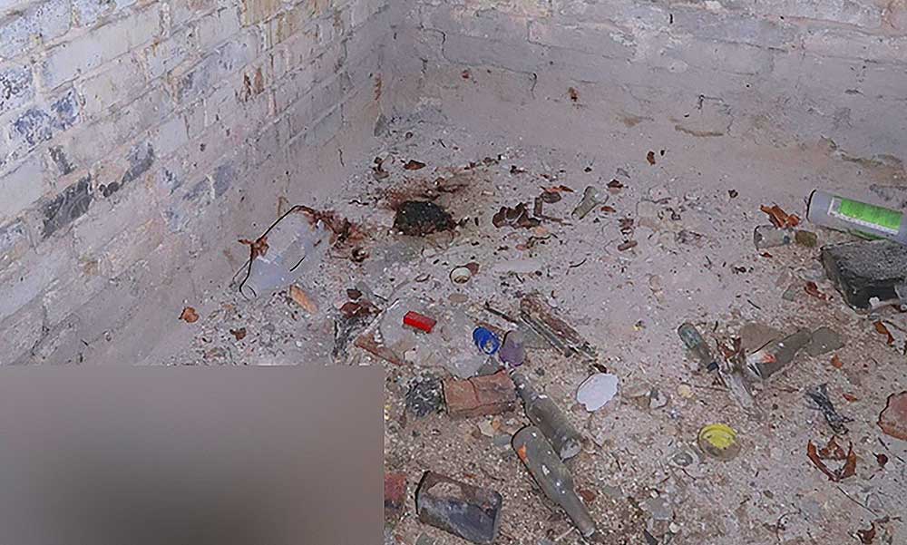 Borzalom Józsefvárosban: a fürdőszobában szülte meg gyermekét a nő, majd kidobta a világítóudvarra, 1 hónap után találtak rá a baba holttestére