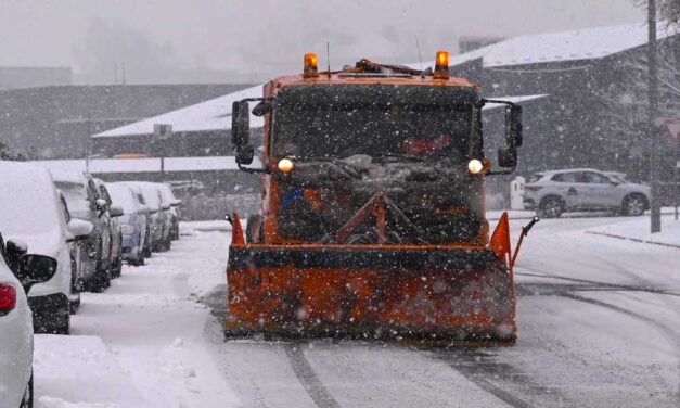 Csapadékfront éri el Budapestet és környékét, ónos eső és havazás is lehet, már készülnek a hókotrók