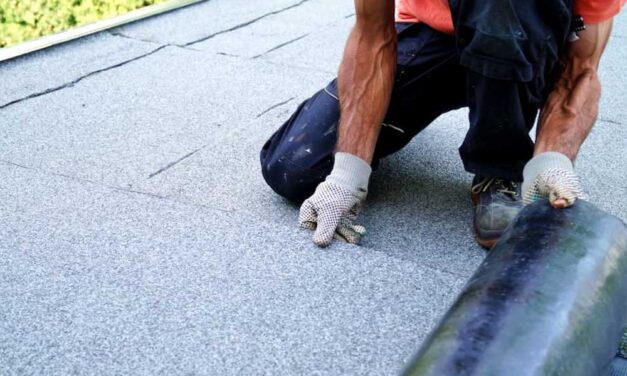 Ma már a legkorszerűbb anyagokkal történik a lapostető-szigetelés 