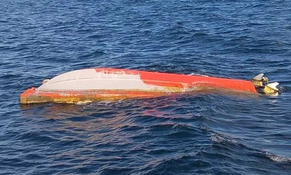 Dráma a Dunán: felborult egy csónak, öt ember elmerült, egy személyt keresnek