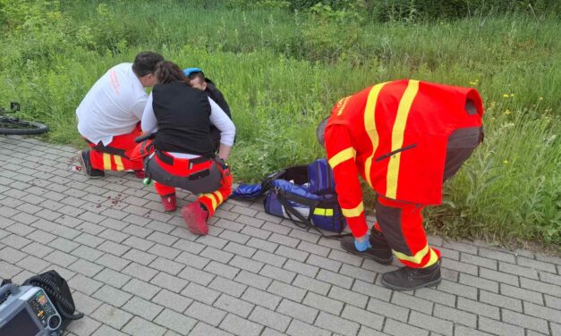 Sínek közé esett egy férfi Piliscsabán, szakiskolások mentették meg az életét