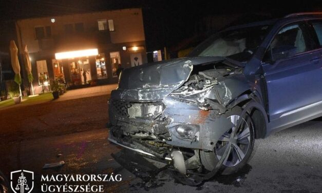 Olyan részegen ült volán mögé a nő, hogy a saját sávjában sem tudta tartani a járművét, súlyos balesetet okozott