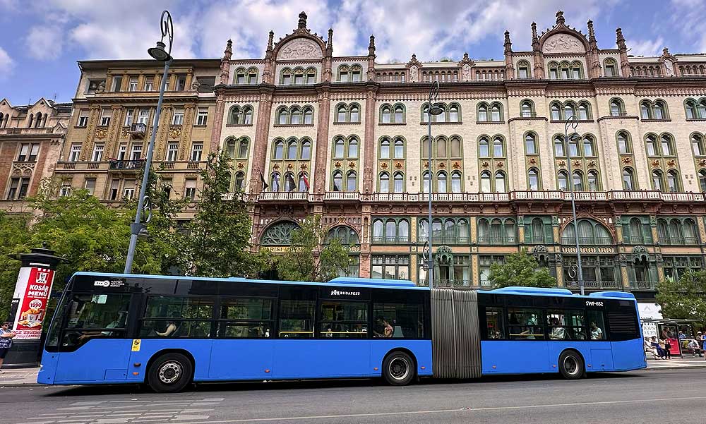 Kitiltotta a forgalomból a BKV-buszok egy részét a kormányhivatal, mert olyan rossz állapotban vannak