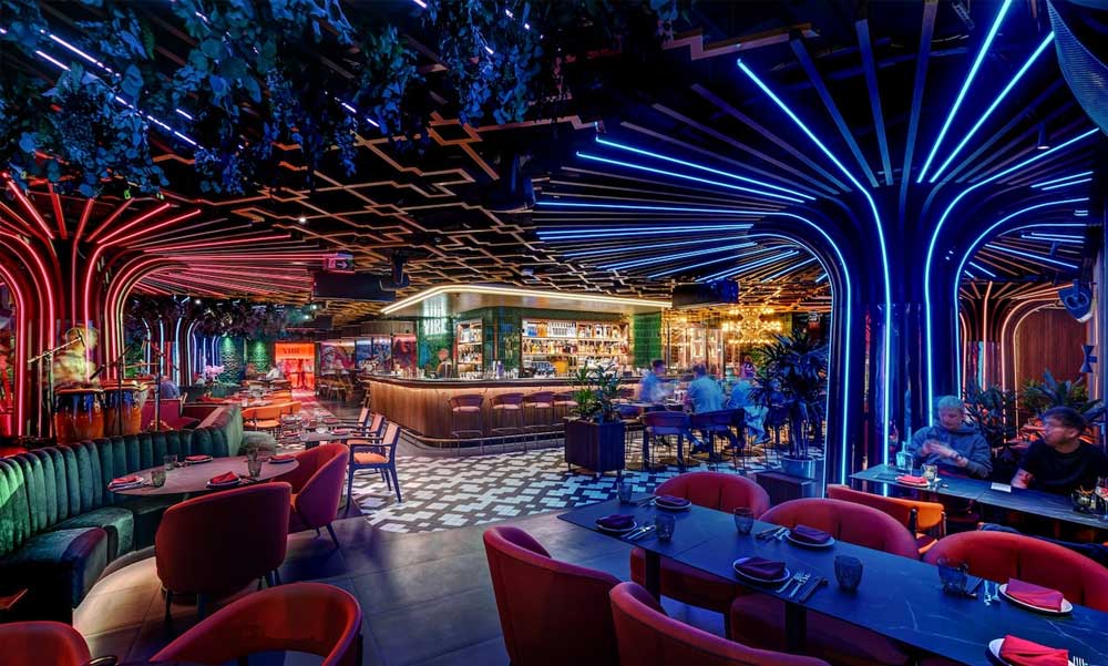 Budapest új ikonikus zenés étterme: így szól a VIBE Budapest