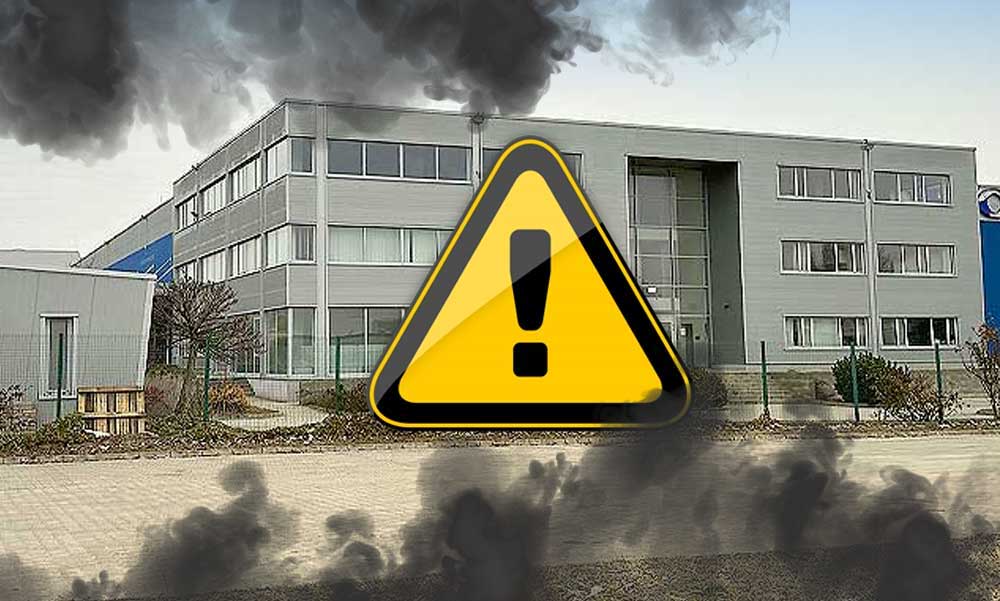 Hazudozás a sóskúti akkubontónál: Titokban kipróbálták a gépeket és ömlött a fekete por