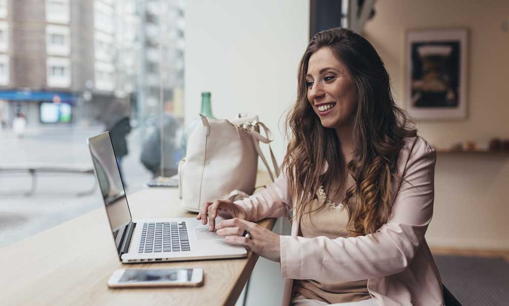 Távazonosítás és távellenjegyzés – digitális megoldások az ügyvédi gyakorlatban