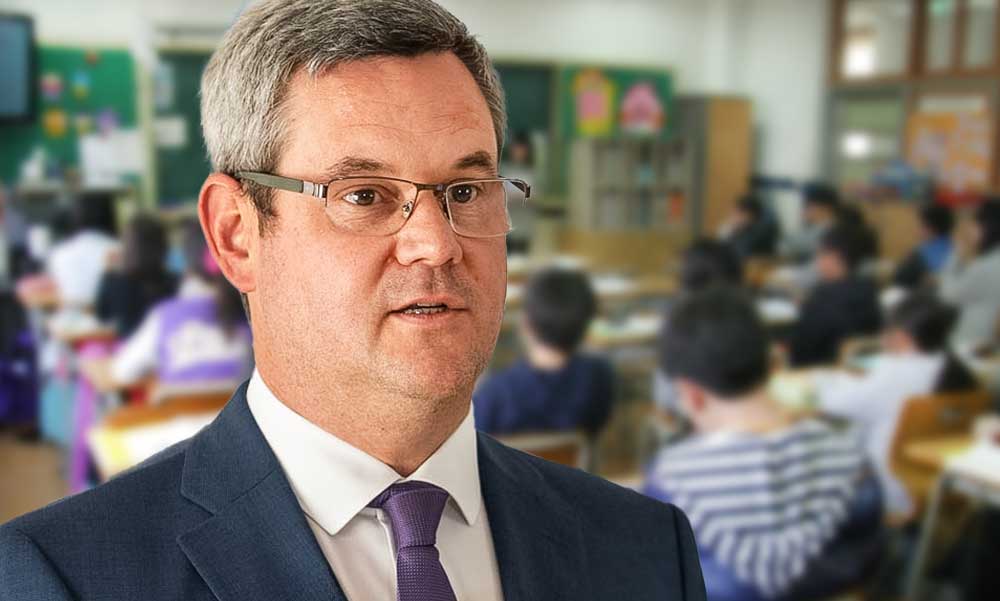 Takács Péter a családját ért támadásokról: az egyik fiát közpénznek csúfolják az iskolában, a másik gyermeke pedig intézményt váltott a gúnyolódások miatt