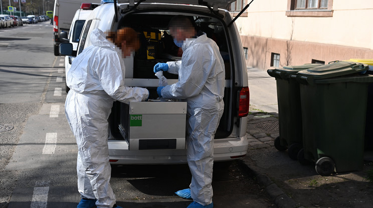 Minden bordája eltört a Józsefvárosban agyonvert férfinak, a támadók szerint a végzetes sérüléseket a mentősök okozták