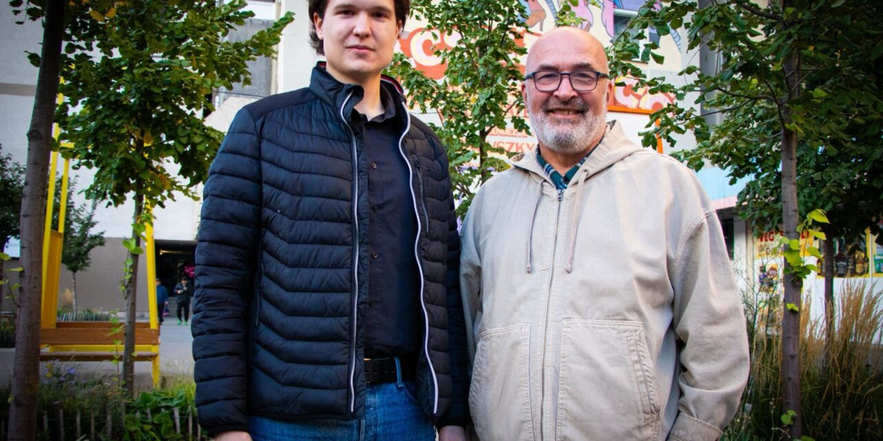 Bevitték a rendőrök a józsefvárosi ellenzéki képviselőjelöltet a Gyorskocsi utcába, drogtesztet csináltattak vele, és házkutatást tartottak nála