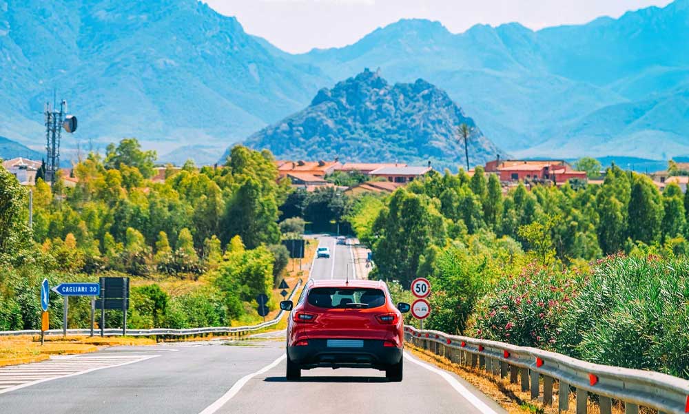 Mire figyeljünk, ha autóval indulunk külföldre?