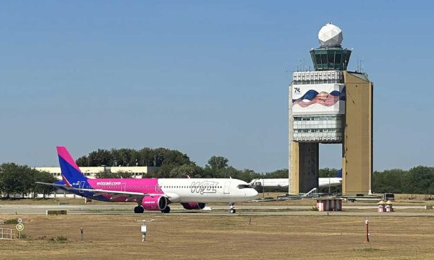 Kritikus helyzet Ferihegyen: fél órán belül két mentőt kellett hívni a repülőtérre, újraélesztésre volt szükség