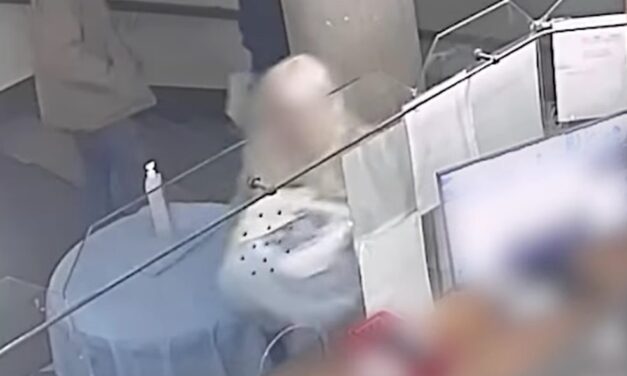 „Ellopták a gyerekemet” – üvöltötte az apa, videón a csecsemőtolvaj nő, ahogyan menekül a 8 napos babával