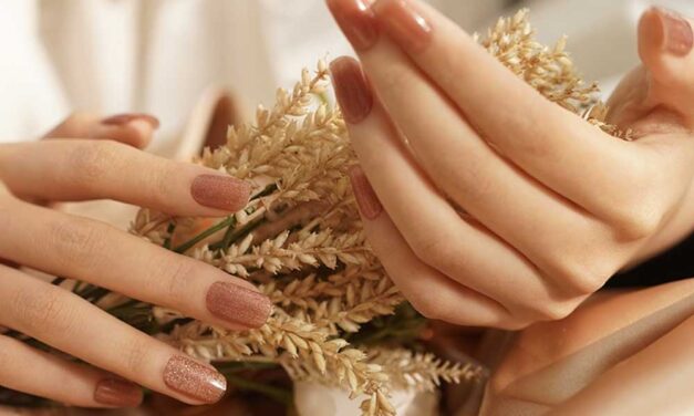 Gél köröm matricák: a modern manikűr csodái