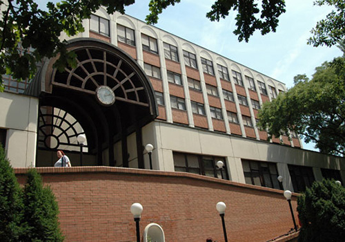 Újabb részletek a holtan talált dokornő eltűnésének körülményeiről: órákig senki nem vette észre az osztályon, hogy eltűnt a frissen műtött beteg