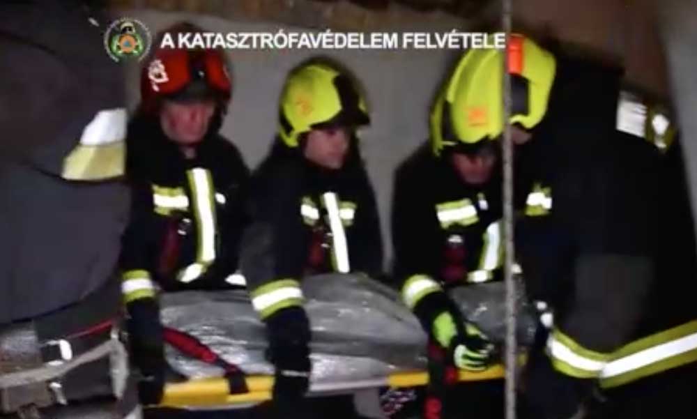 Beesett a lichthofba egy férfi a Rákóczi úton: három emeletnyit zuhant, életét csak a csodának köszönheti