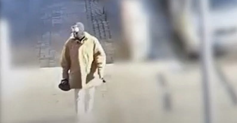 Az iskoláját is felgyújtotta az a férfi, aki álruhában gyilkolta meg feleségét budapesti lakásában