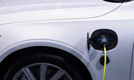 A jövő energiája: elektromos autó töltők otthonra