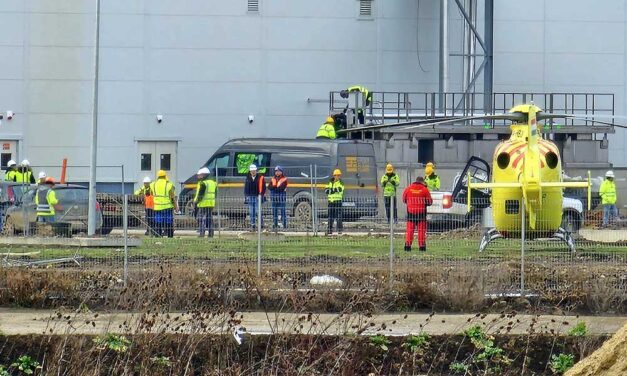 Mérgezéssel került kórházba a debreceni akkumulátorgyár egyik dolgozója, képesítés nélkül küldték a sérült alkatrészek közé