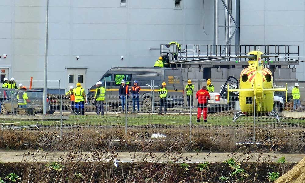 Mérgezéssel került kórházba a debreceni akkumulátorgyár egyik dolgozója, képesítés nélkül küldték a sérült alkatrészek közé